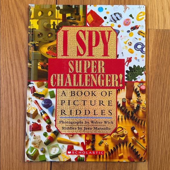 I Spy Mystery Book Set - Picture 4 of 6